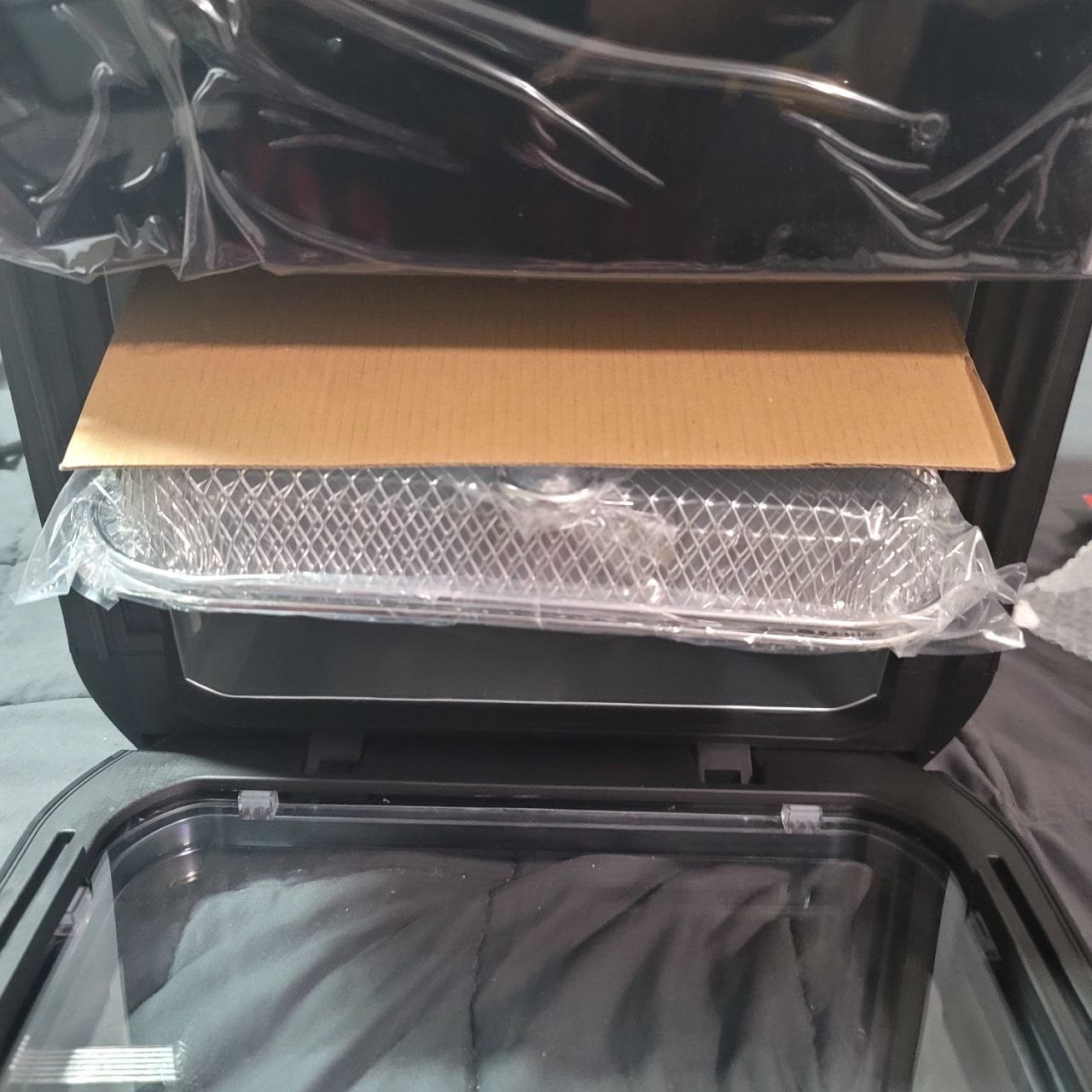 Gourmia 14QT Air Fryer Oven gallery image