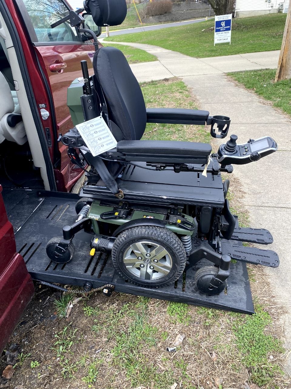 Power Wheelchair with Lift